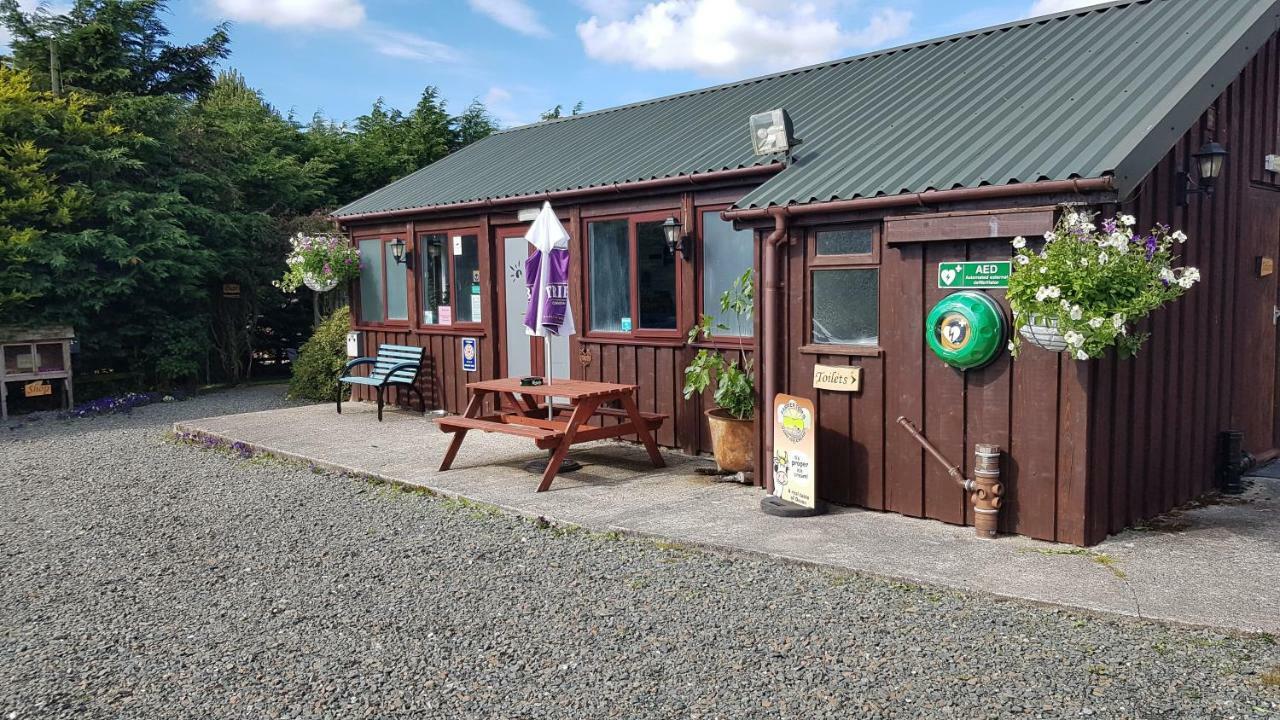 Thornbury Holiday Park Hotel Exterior photo